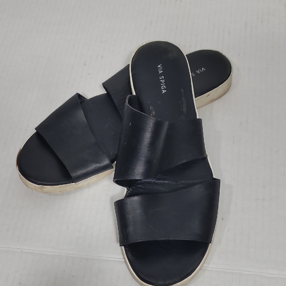 Via Spiga Black Leather Sandals